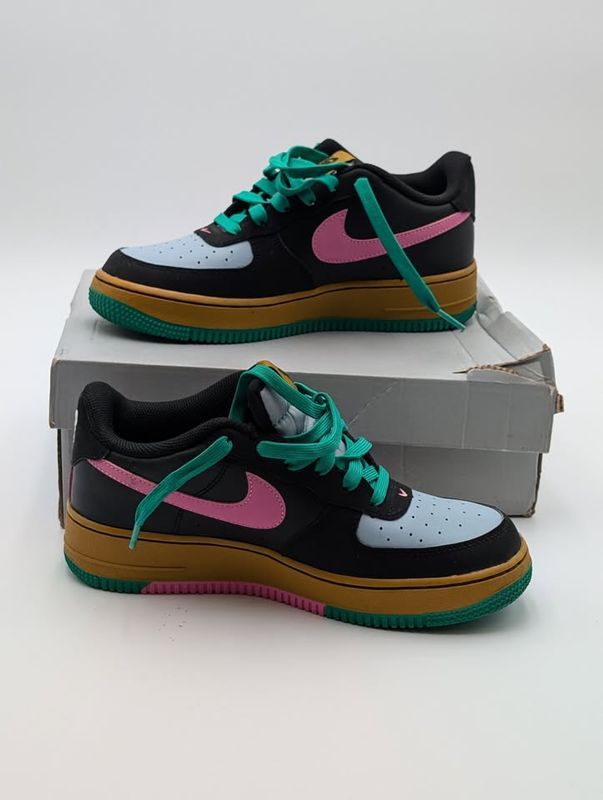 Air Force 1 LV8 2 Dance (GS) Size 6Y Sneakers