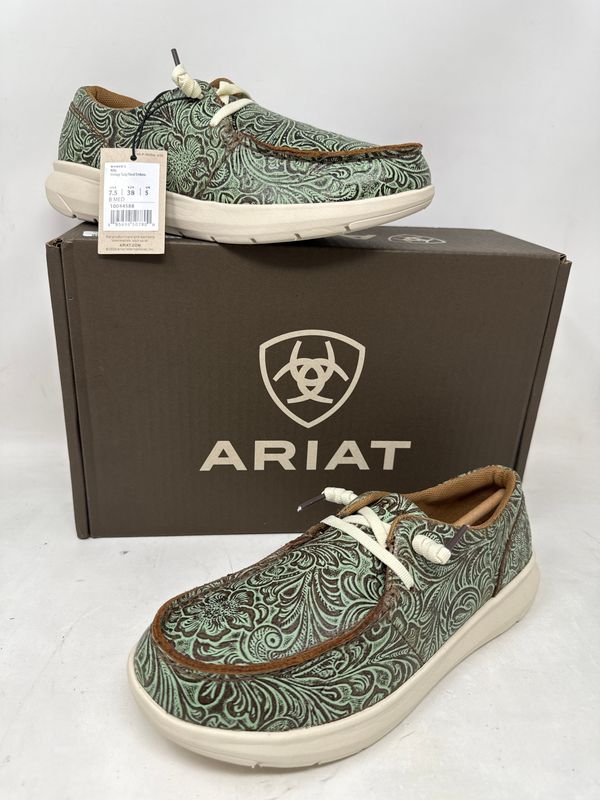 Ariat Women's Vintage Turquoise Embossed Hilo Shoes Size 7.5