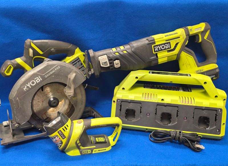RYOBI Combo Set