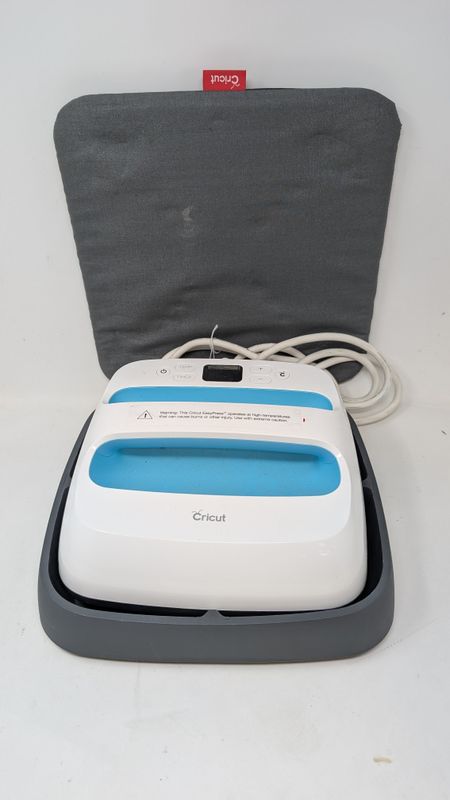 Cricut EasyPress CHP1800 9x9 Heat Press