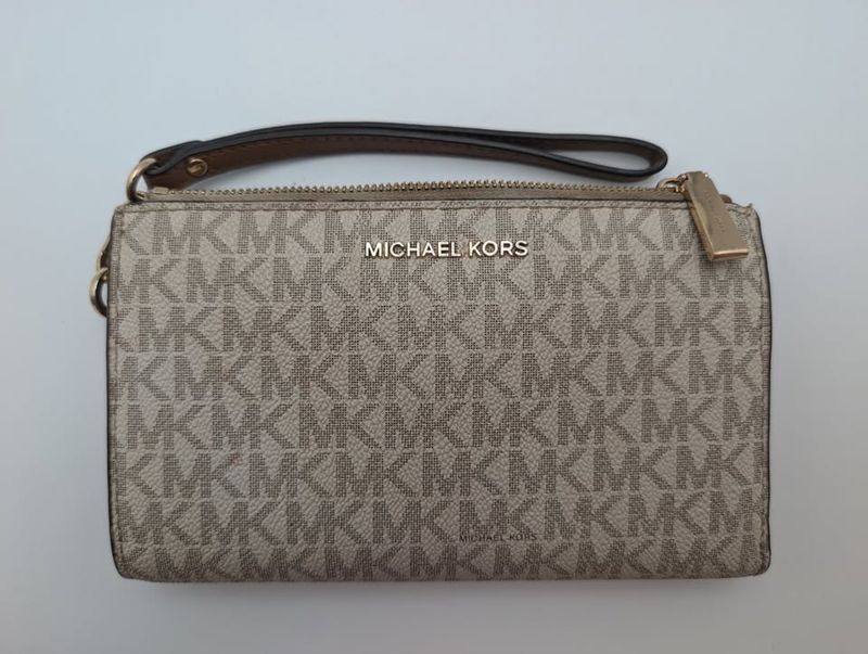Michael Kors Signature Phone Wallet