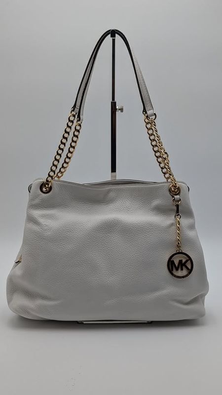 Michael Kors Jet Set Chain Handbag