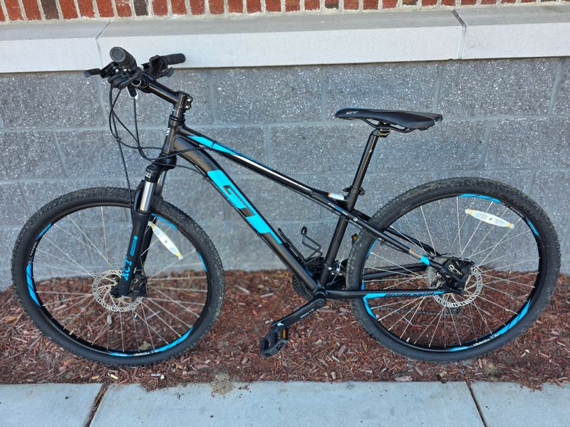 GT Aggressor Pro Bicycle
