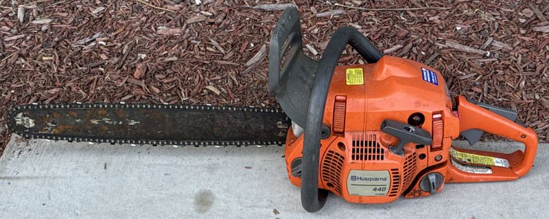 Husqvarna Cahinsaw 440