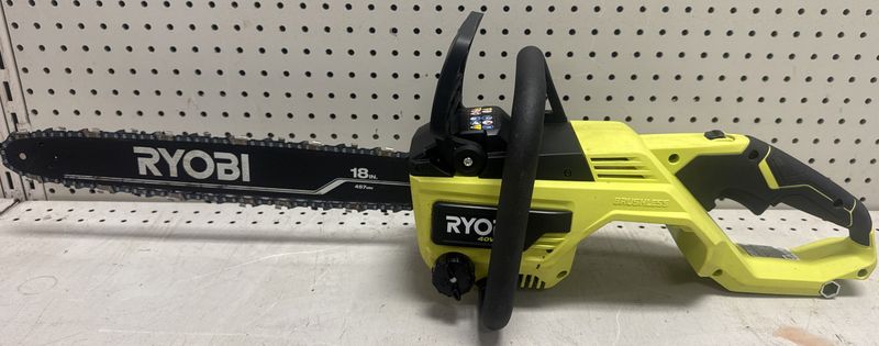Ryobi 40V 18" Chainsaw w/1 Battery Case & Charger
