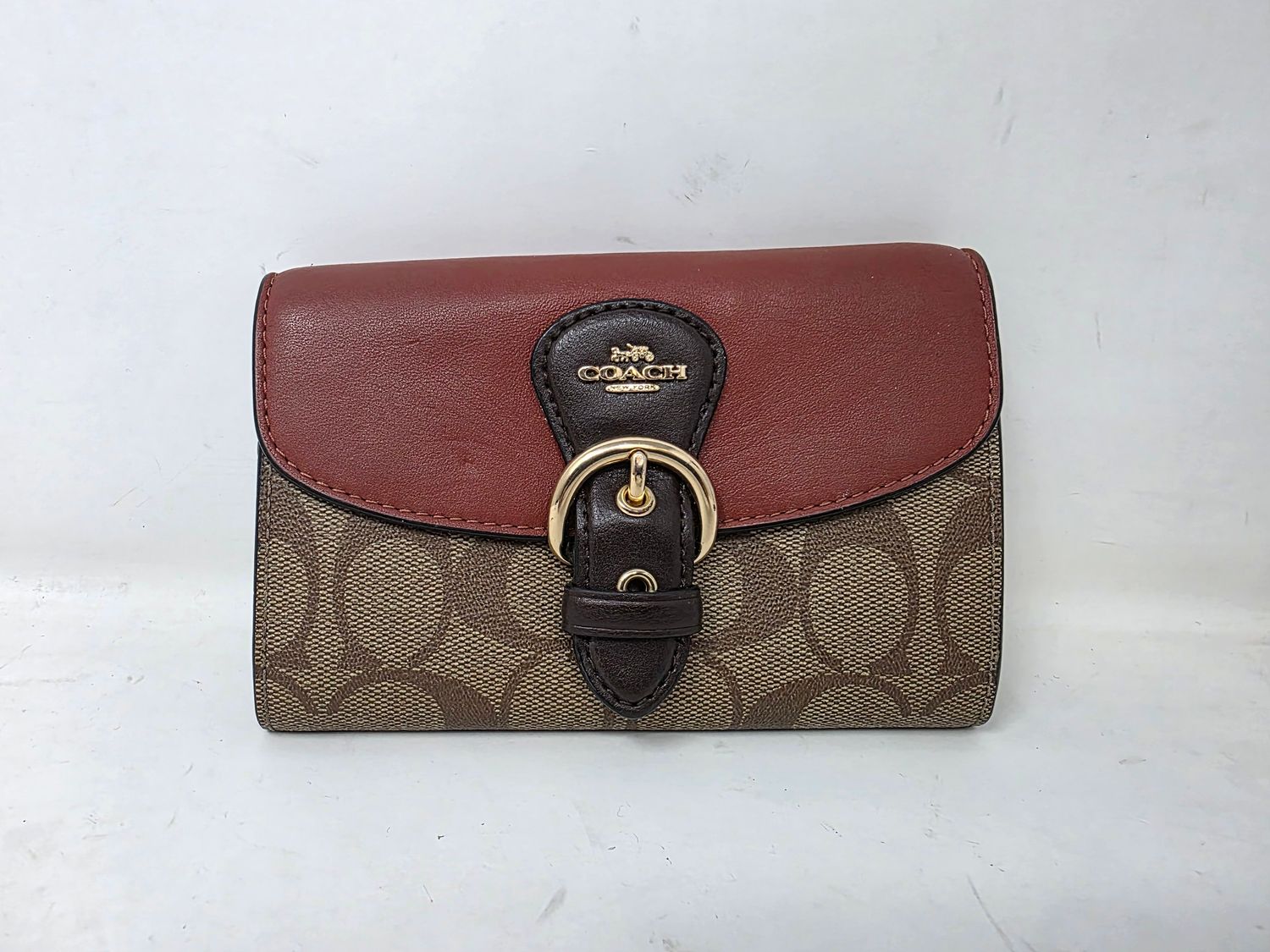 Coach Women's Kleo Medium Wallet in Signature Canvas