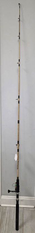 Shakespeare Fishing Pole w/Reel
