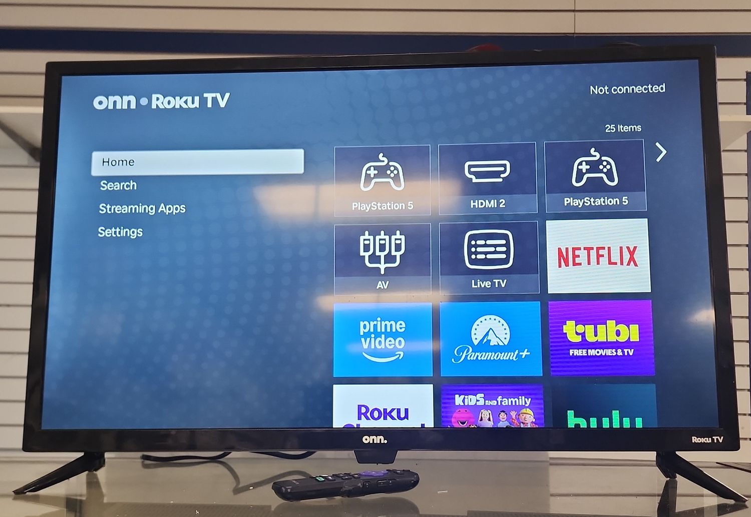 Onn 32 Onn 32" Roku Smart flat Panel TV