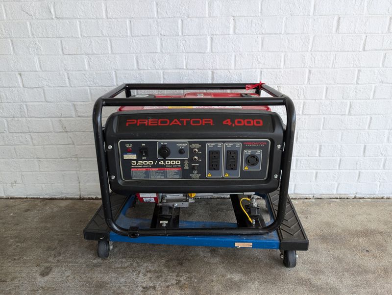 Harbor Freight Tools Predator 4000 Generator
