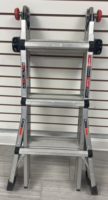 Little Giant Ladders Multi 14-ft Reach Type 1A - 300 lbs. Load Capacity