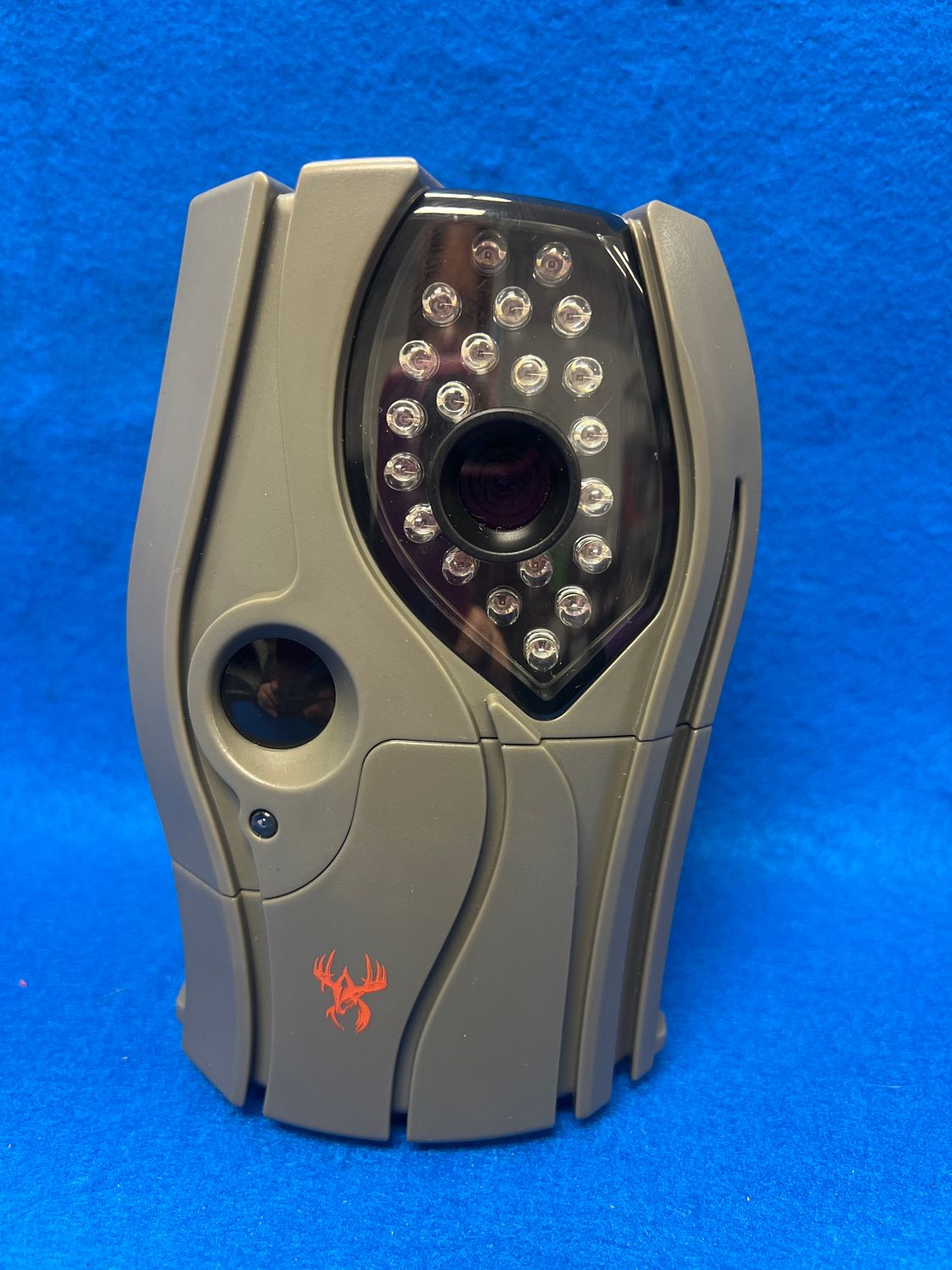 Wild Game Switch Lightsout Game Trail Camera EZ16B2B36-20 Wild Game Switch Lightsout Game Trail Camera EZ16B2B36-20