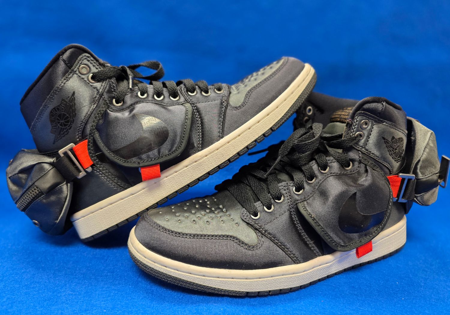 Air Jordan 1 Retro High Utility 'Stash' Size 7.5 Sneakers