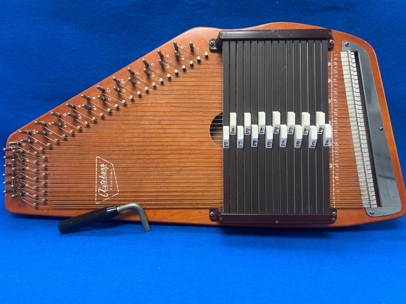 Oscar Schmidt Auto Harp