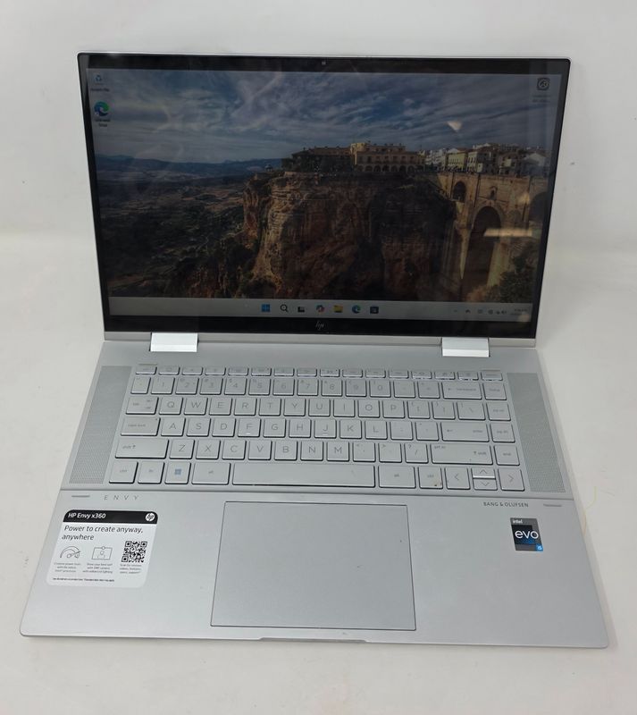 HP Laptop 15-ew0013dx
