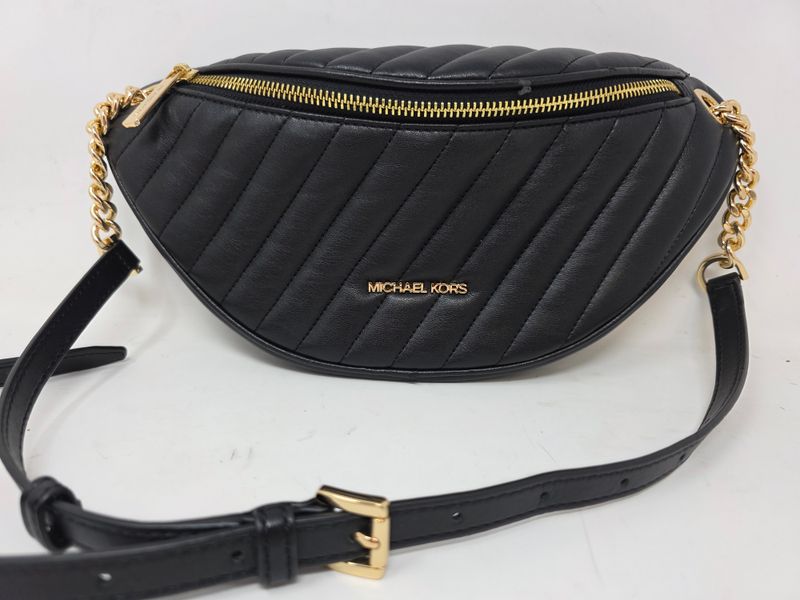 Michael Kors Peyton Large Quilted Belt Bag