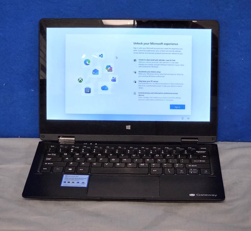 Gateway Laptop GWTC116-2BK