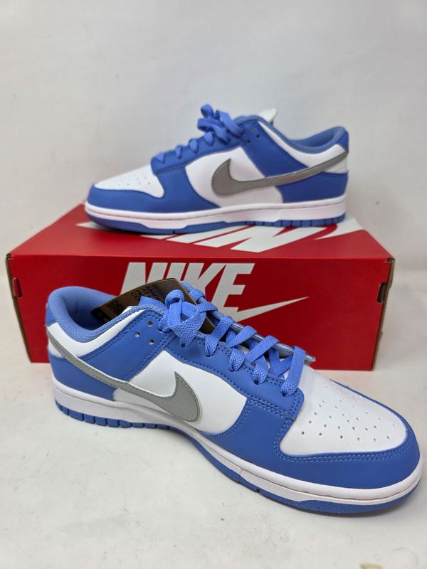 Nike Dunk Low Royal Pulse Wmns Size 10 Sneakers