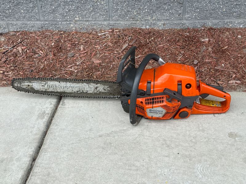 Husqvarna Professional Chainsaw 545