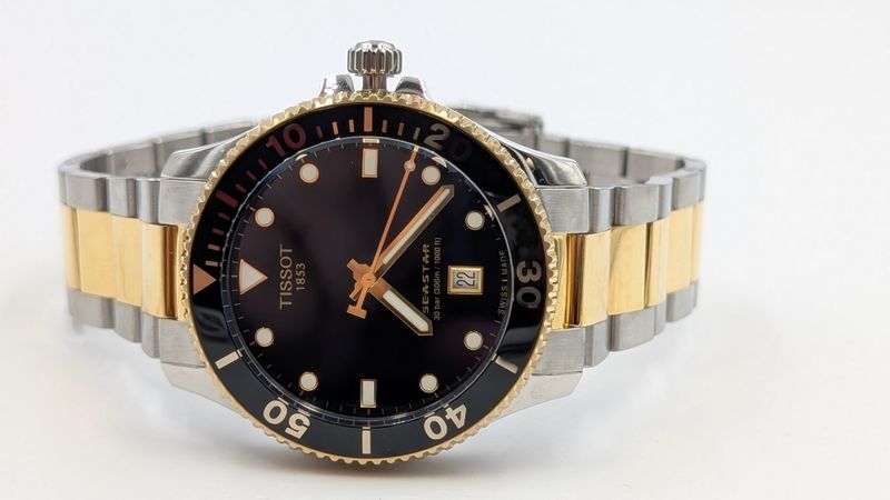 Tissot Seastar 1000 Quartz Black Dial Men's Watch Two Tone