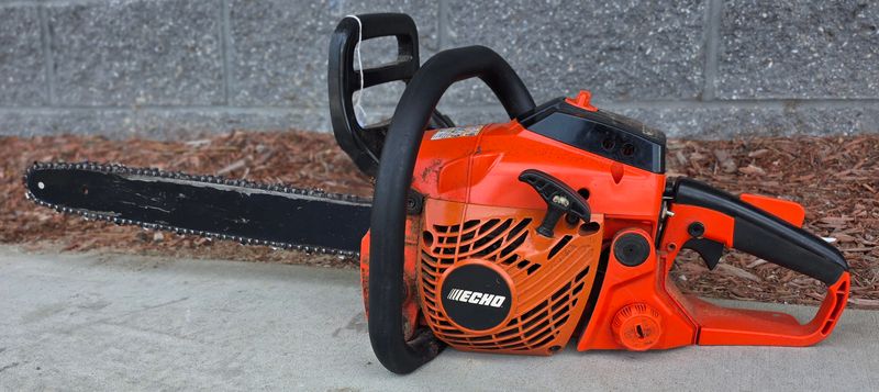 Echo Chainsaw CS-400