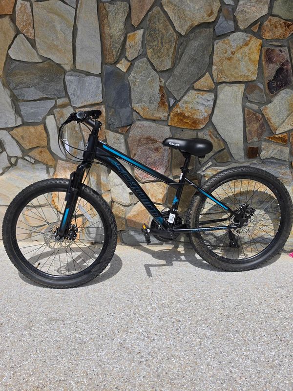 Schwinn Sidewinder Mountain Bicycle
