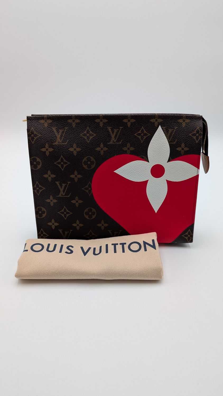 Louis Vuitton Game On Toiletry 26 Pouch Monogram Louis Vuitton Game On Toiletry 26 Pouch Monogram