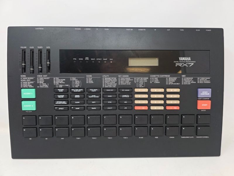 Yamaha Drum Machine RX7