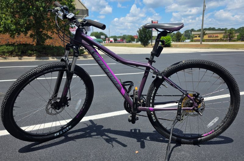 Cannondale 27.5" Bicycle
