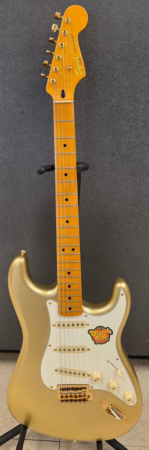 Fender Squier Stratocaster Electric Guitar Fender Squier Stratocaster Electric Guitar
