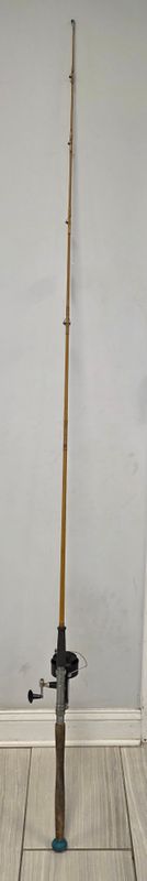 Shakespeare Fishing Pole w/Reel