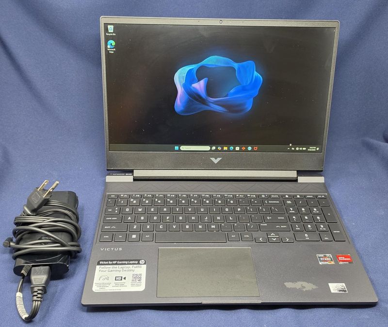 HP Victus 15 Laptop 15-FB2063DX