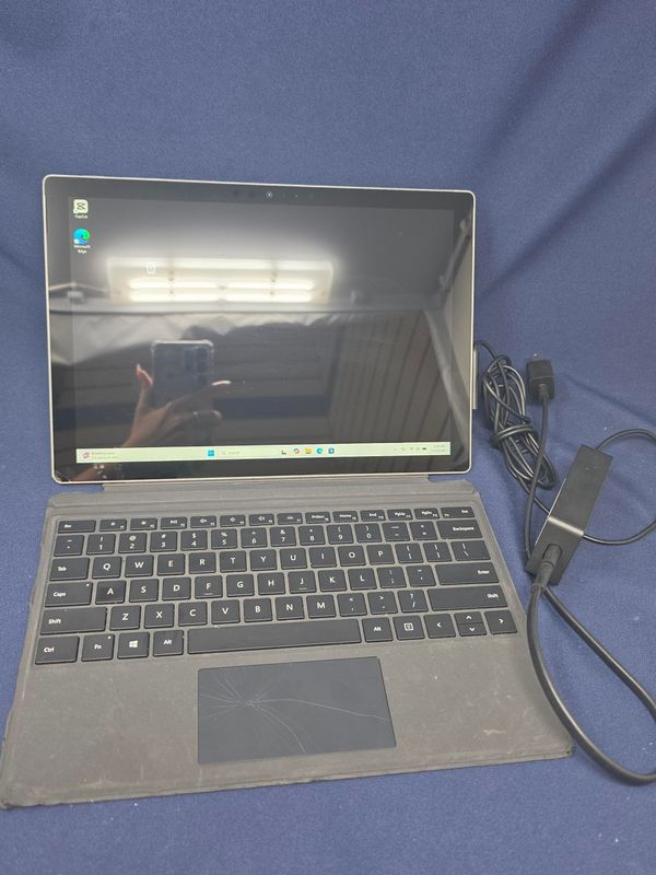Microsoft Surface Pro 6 Tablet