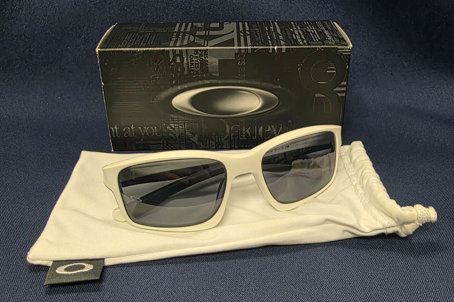 Oakley Sunglasses 5717