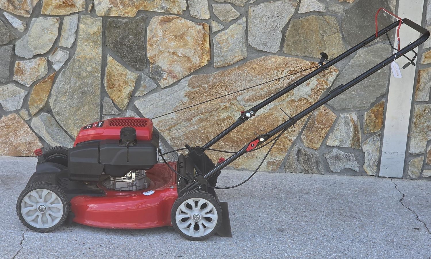 Troy Bilt Lawn Mower 12A-A1C2066