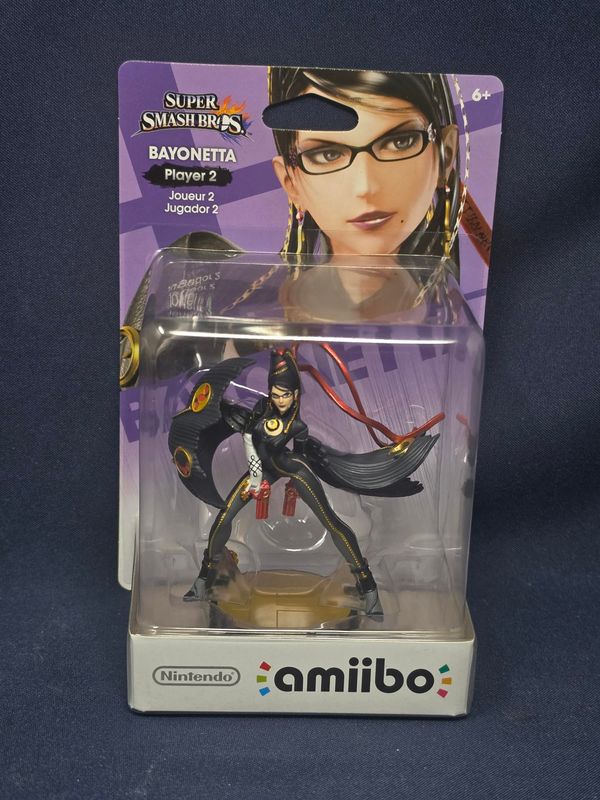 Nintendo Amiibo Figures- Super Smash Bros: Bayonetta Player 2