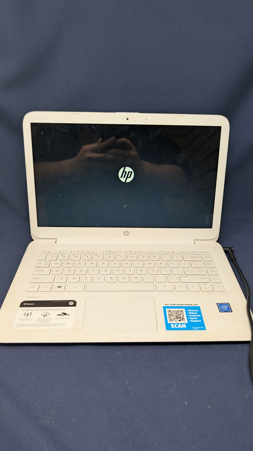 HP Laptop 7265NG HP Laptop 7265NG