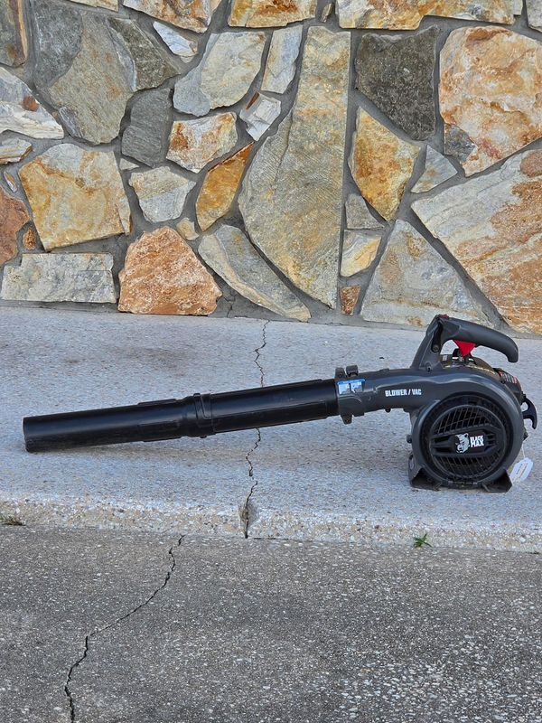 Black Max Leaf Blower BM26BVL3VNM