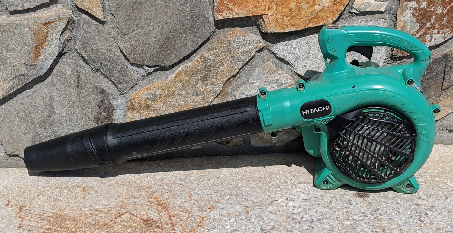 Hitachi Leaf Blower RB24EAP