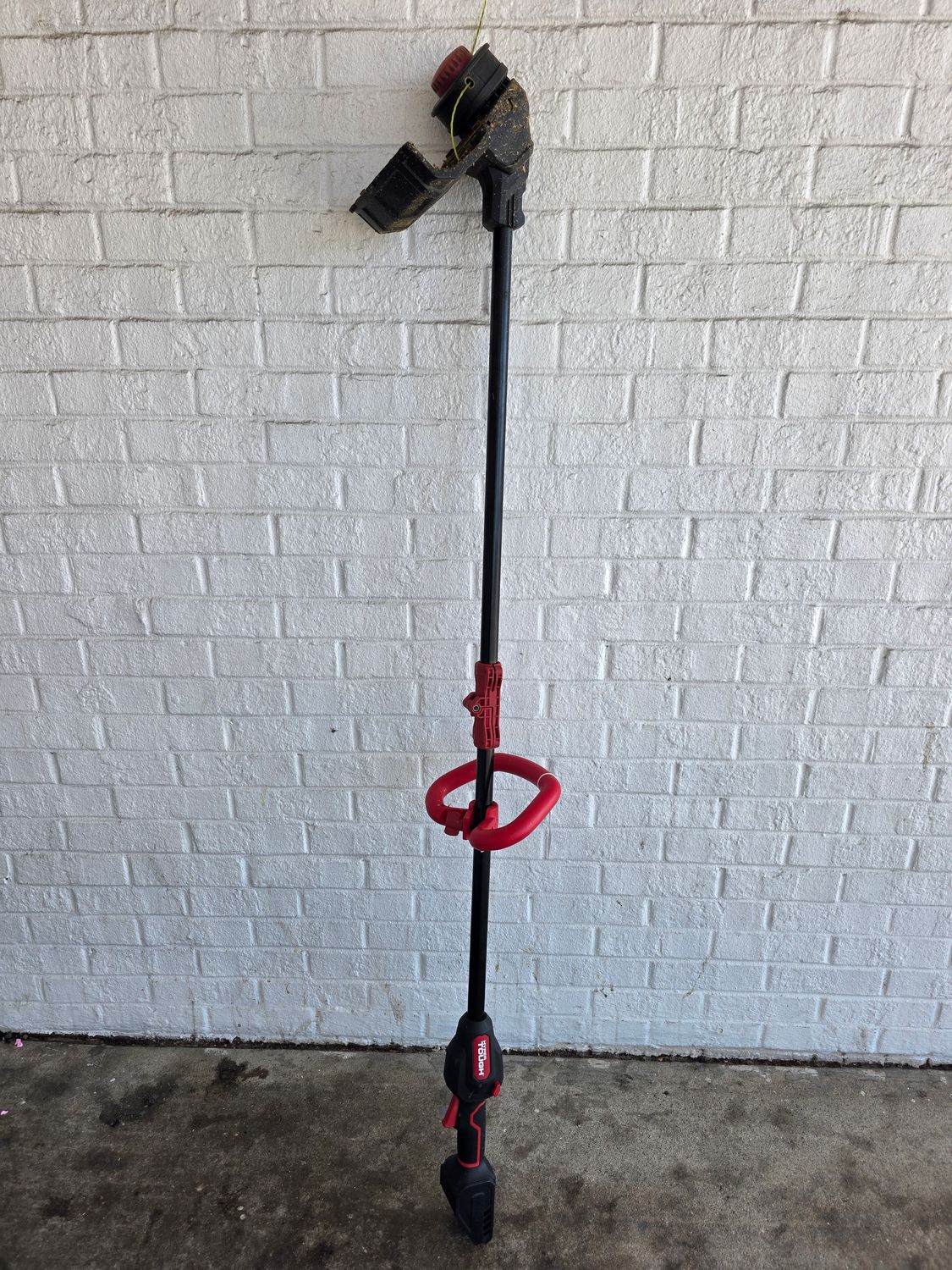 Hyper Tough 20V Trimmer w/1 Battery & Charger