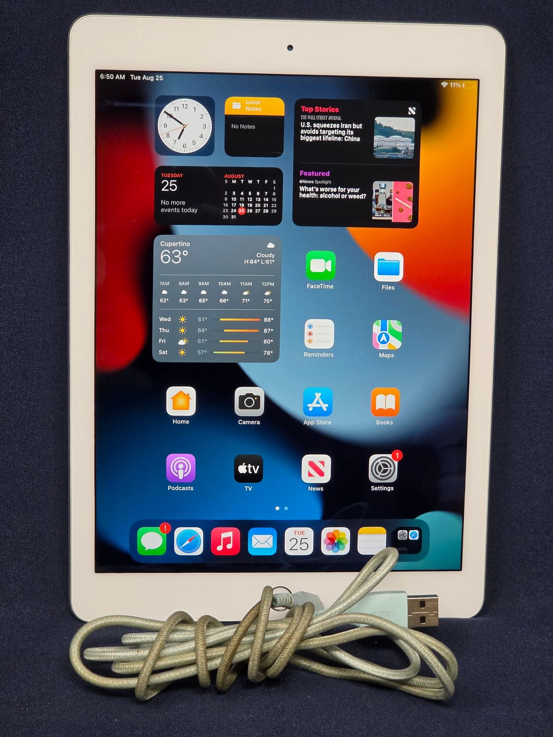 Apple iPad Air 2 64GB Tablet A1566 Apple iPad Air 2 64GB Tablet A1566