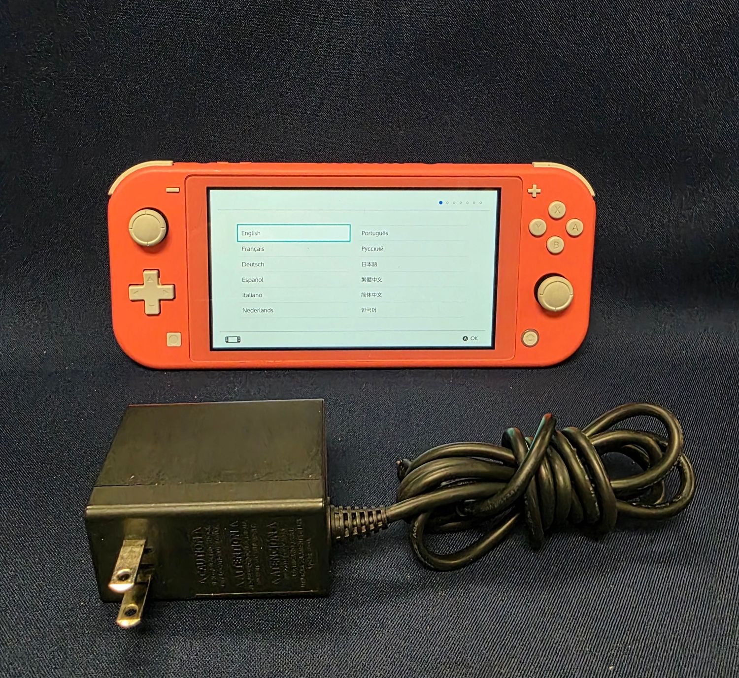 Nintendo Switch Console - Lite Handheld - HDH-001 Nintendo Switch Console - Lite Handheld - HDH-001
