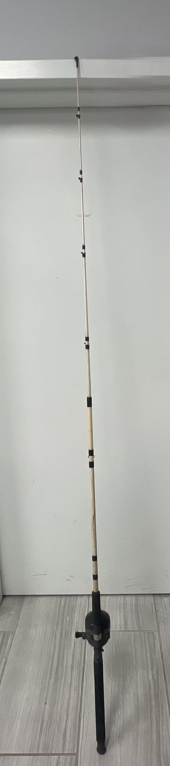 Zebco Fishing Pole w/Reel Zebco Fishing Pole w/Reel