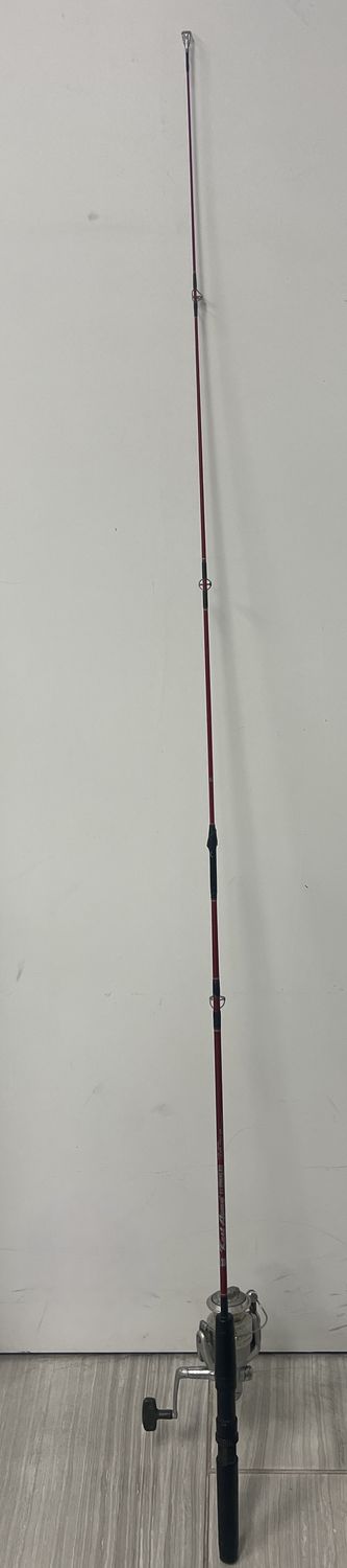 Daiwa Shock Fishing Reel w/Pole3500-B Daiwa Shock Fishing Reel w/Pole3500-B