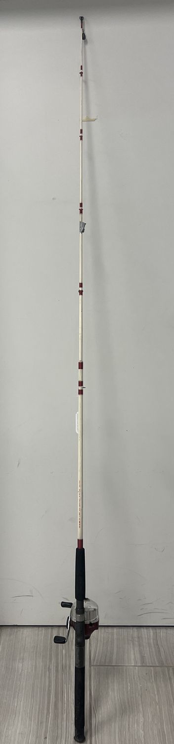 Shakespeare Fishing Pole w/Reel Shakespeare Fishing Pole w/Reel