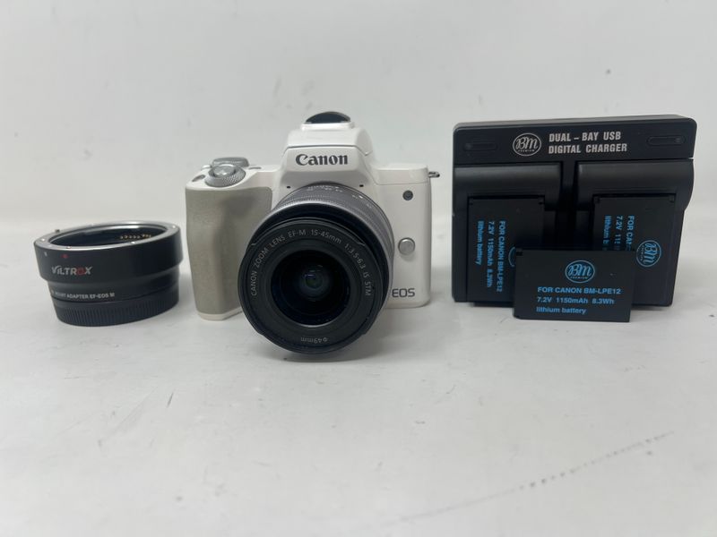 Canon Eos M50 Camera w/EF-M 15-45mm 1:3.5-6.3 IS STM Lens & Adapter