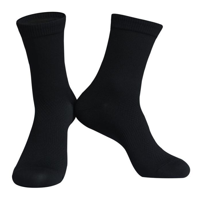 Minima solid black socks