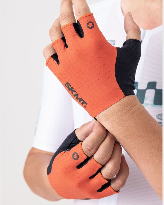 SKxMT FLUX Orange Short Gloves