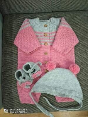 Baby  jumper set hand knitted hoodie beanie footie