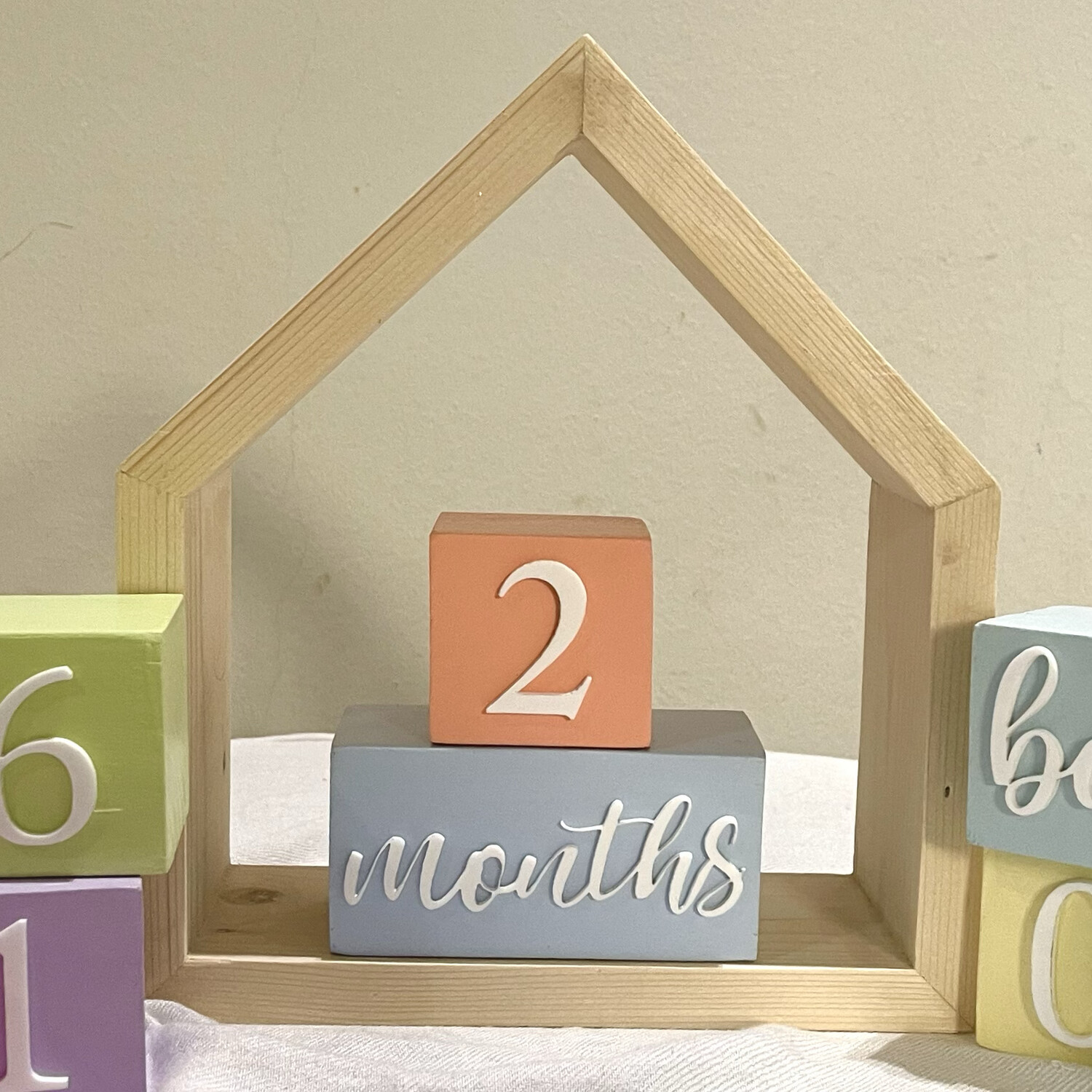 House Box -Wood-Medium