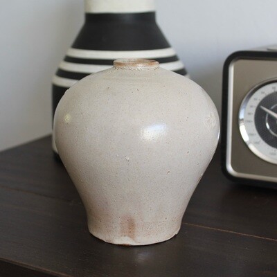 Small Shino Vase